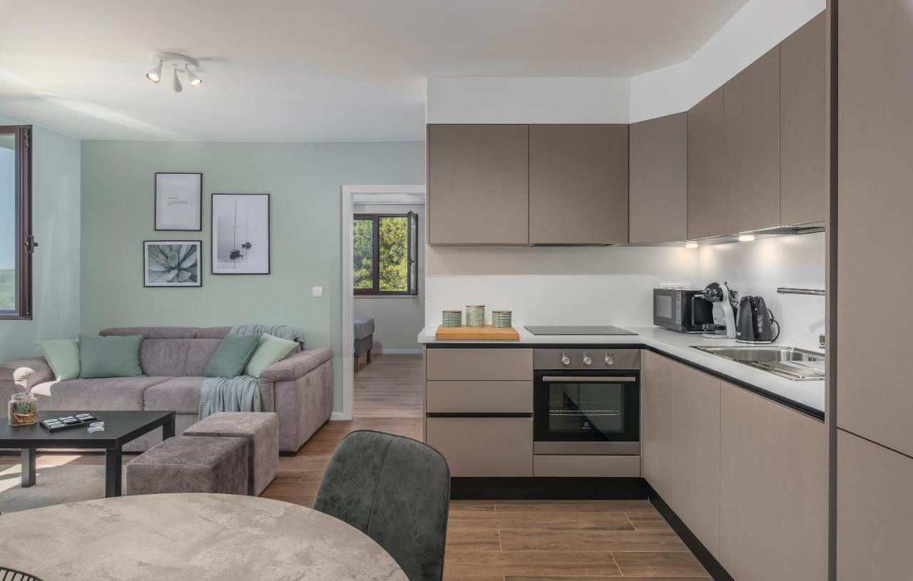 Just Renovated Stylish 2 Bedrooms Apartment Only A Few Steps From The Beach! Novigrad Istria Εξωτερικό φωτογραφία