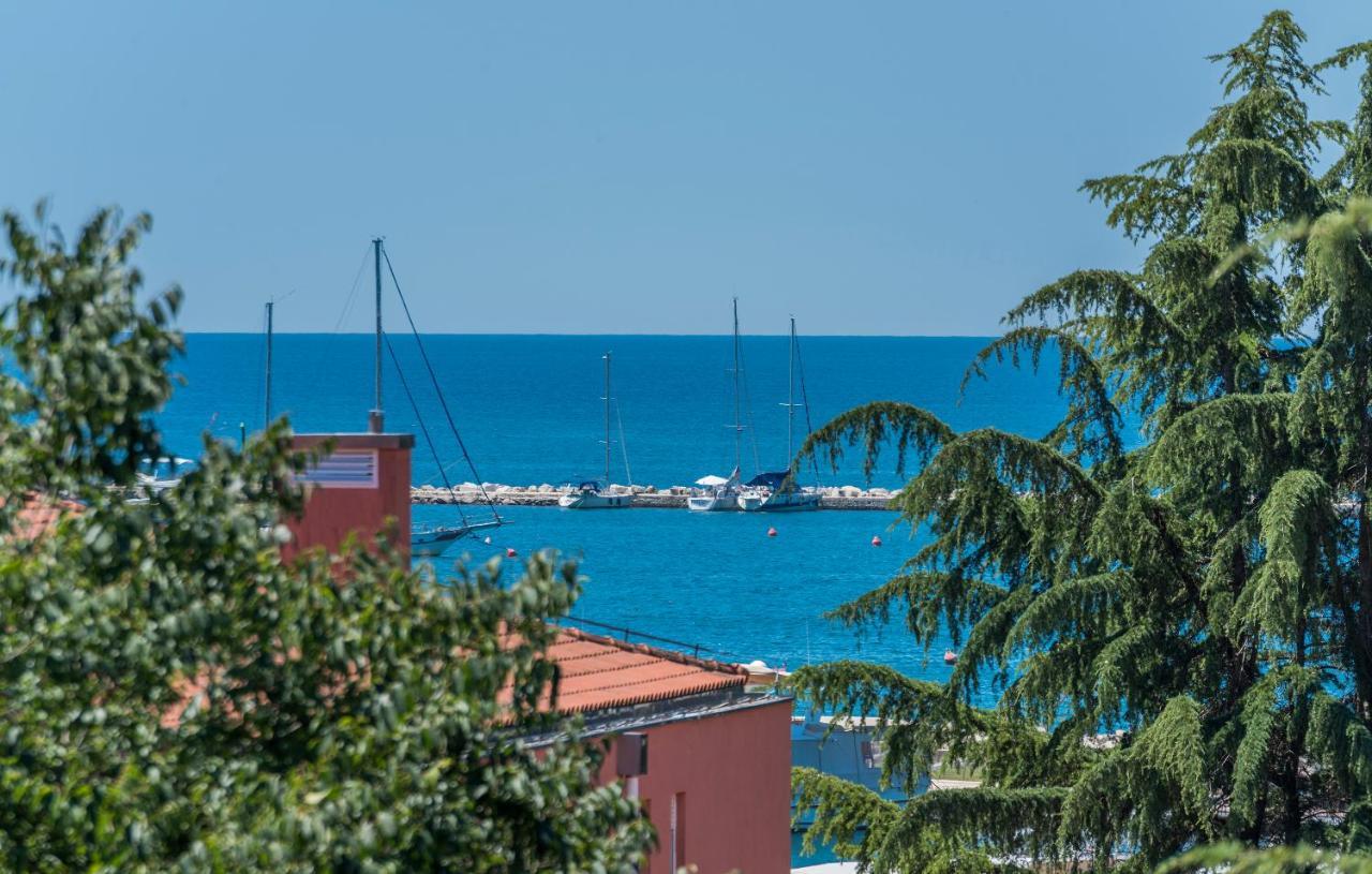 Just Renovated Stylish 2 Bedrooms Apartment Only A Few Steps From The Beach! Novigrad Istria Εξωτερικό φωτογραφία